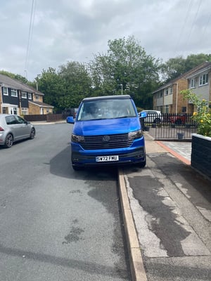 2022 Volkswagen Transporter T6.1 — photo 2 of 33