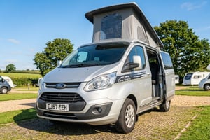 2017 Ford Transit Custom — photo 1 of 29