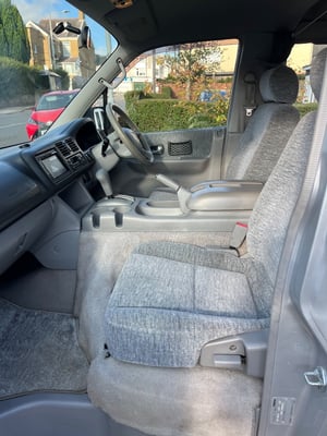 2002 Mazda Bongo — photo 21 of 39