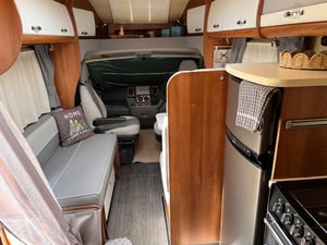 2011 Auto-Sleepers Cotswold — photo 5 of 10