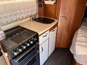 2011 Auto-Sleepers Cotswold — photo 6 of 10