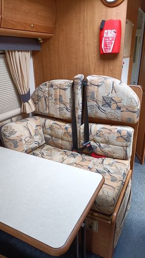 2002 Auto-Trail Arapaho — photo 10 of 17