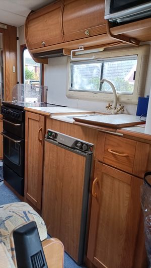 2002 Auto-Trail Arapaho — photo 12 of 17