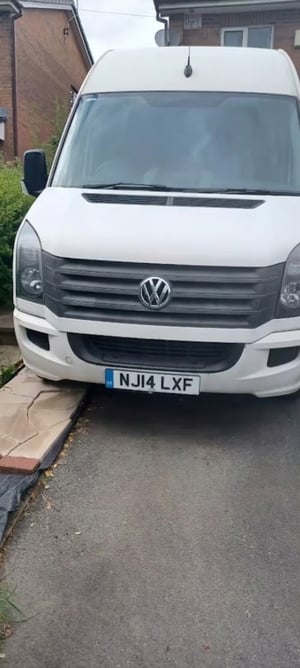 2014 Volkswagen Crafter CR35 TDI — photo 2 of 9