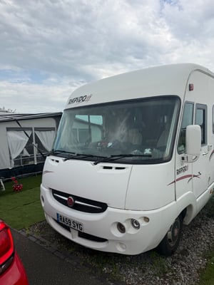 2009 Rapido 946F — photo 24 of 35