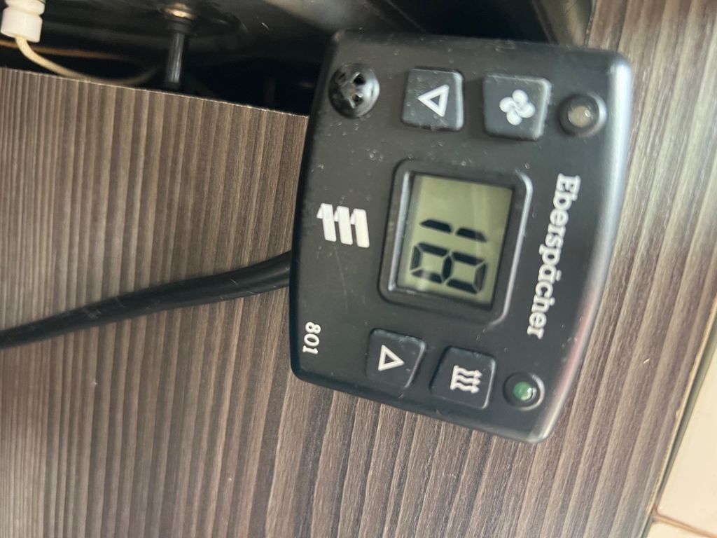 2016 Volkswagen Transporter T6 - Image 19