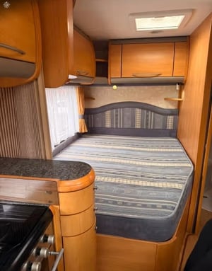 2005 Swift Kon-Tiki 660 — photo 3 of 9