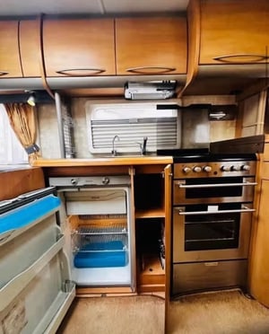 2005 Swift Kon-Tiki 660 — photo 5 of 9