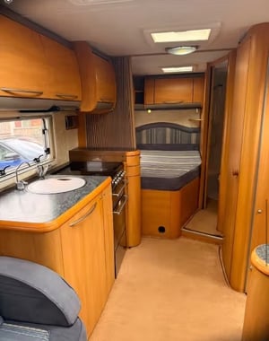 2005 Swift Kon-Tiki 660 — photo 9 of 9