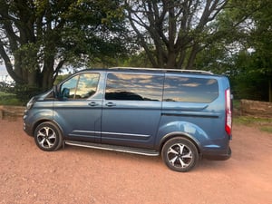 2021 Ford Transit Custom — photo 9 of 23