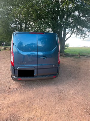 2021 Ford Transit Custom — photo 11 of 23