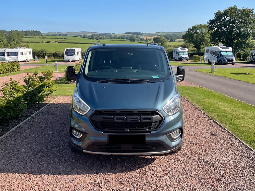 2021 Ford Transit Custom - Image 1