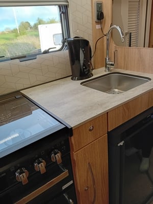 2025 Auto-Trail Imala 736 — photo 4 of 22
