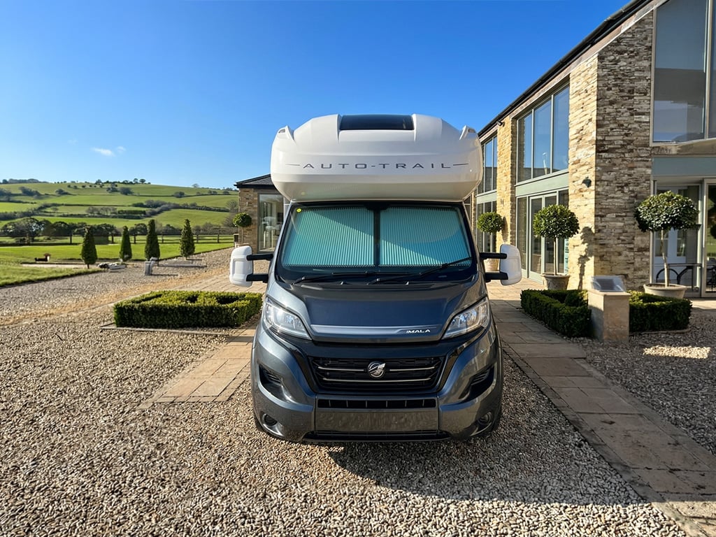 2025 Auto-Trail Imala 736 - Image 1