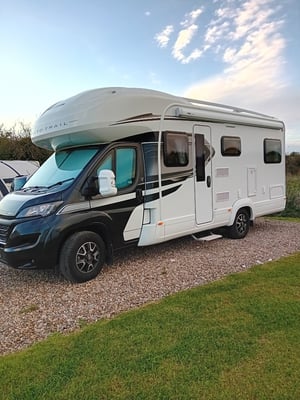 2025 Auto-Trail Imala 736 — photo 6 of 22