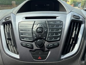 2017 Ford Transit Custom 2.0 — photo 10 of 43
