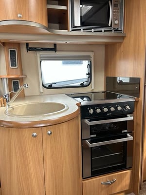 2011 Fiat Ducato — photo 2 of 8