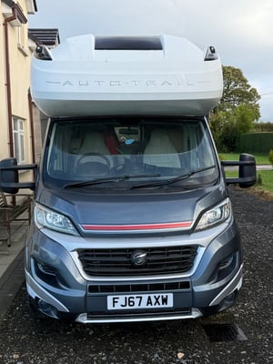 2017 Auto-Trail Scout SE — photo 2 of 29