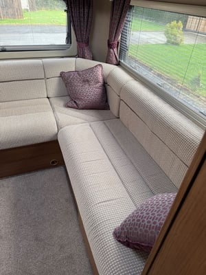 2017 Auto-Trail Scout SE — photo 22 of 29