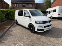 2014 Volkswagen Transporter - Image 2
