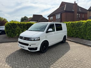 2014 Volkswagen Transporter — photo 3 of 28