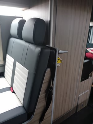 Fiat Ducato 35 Shadow Edition MultiJet II — photo 9 of 21