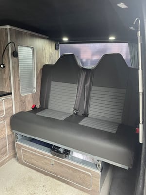 2022 Volkswagen Transporter T28 Startline — photo 16 of 36