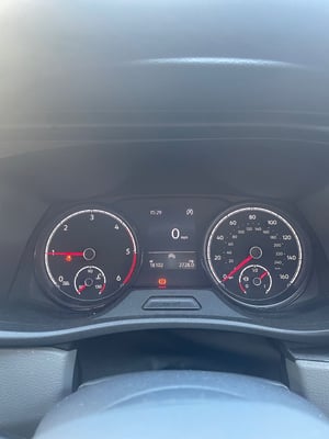 2022 Volkswagen Transporter T28 Startline — photo 17 of 36