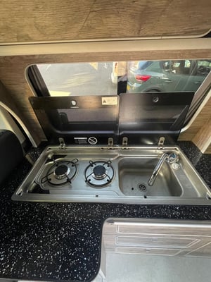 2022 Volkswagen Transporter T28 Startline — photo 26 of 36