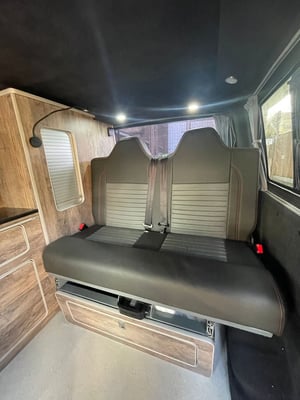 2022 Volkswagen Transporter T28 Startline — photo 31 of 36