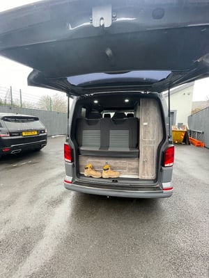 2022 Volkswagen Transporter T28 Startline — photo 33 of 36
