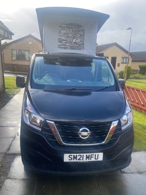 2021 Nissan NV300 — photo 2 of 25