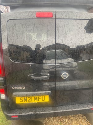 2021 Nissan NV300 — photo 18 of 25