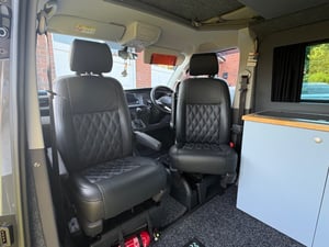2023 Volkswagen Transporter T6.1 SWB — photo 15 of 16