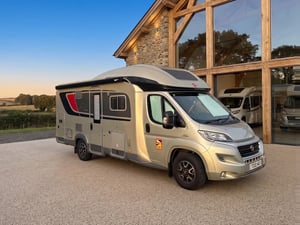 2016 Burstner Ixeo IT