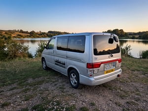 2002 Mazda Bongo