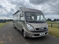 2017 Hymer B778 - Image 4