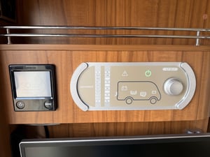 2017 Hymer B778 — photo 13 of 21
