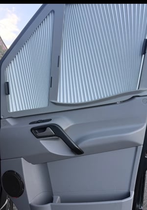 2014 Mercedes-Benz Sprinter — photo 8 of 25