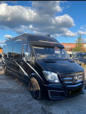 2014 Mercedes-Benz Sprinter — photo 12 of 25