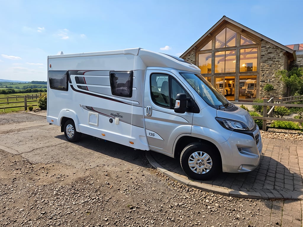 2019 Elddis Majestic 135 - Image 1