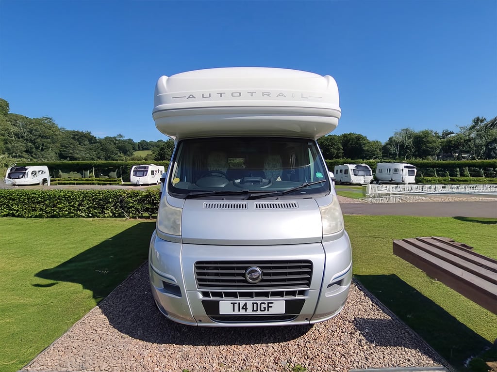 2011 Auto-Trail Dakota - Image 1
