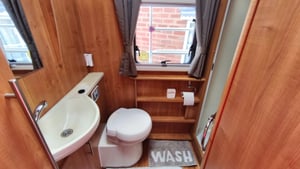 2011 Auto-Trail Dakota — photo 7 of 14