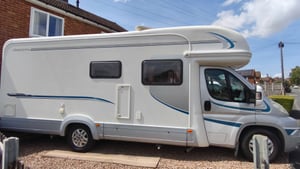 2011 Auto-Trail Dakota — photo 8 of 14