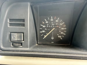 1983 Volkswagen T25 — photo 8 of 15