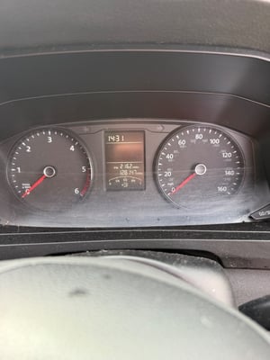2017 Volkswagen T28 — photo 6 of 40