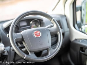 2016 Hobby Vantana K60 — photo 24 of 69