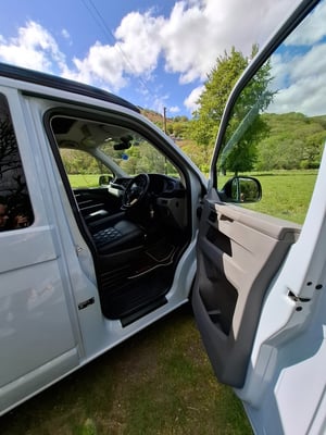 2022 Volkswagen Transporter T6.1 Denby Conversion — photo 31 of 37