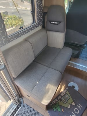 2017 Swift Escape 695 — photo 12 of 14