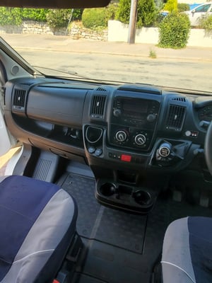 2017 Swift Escape 695 — photo 14 of 14